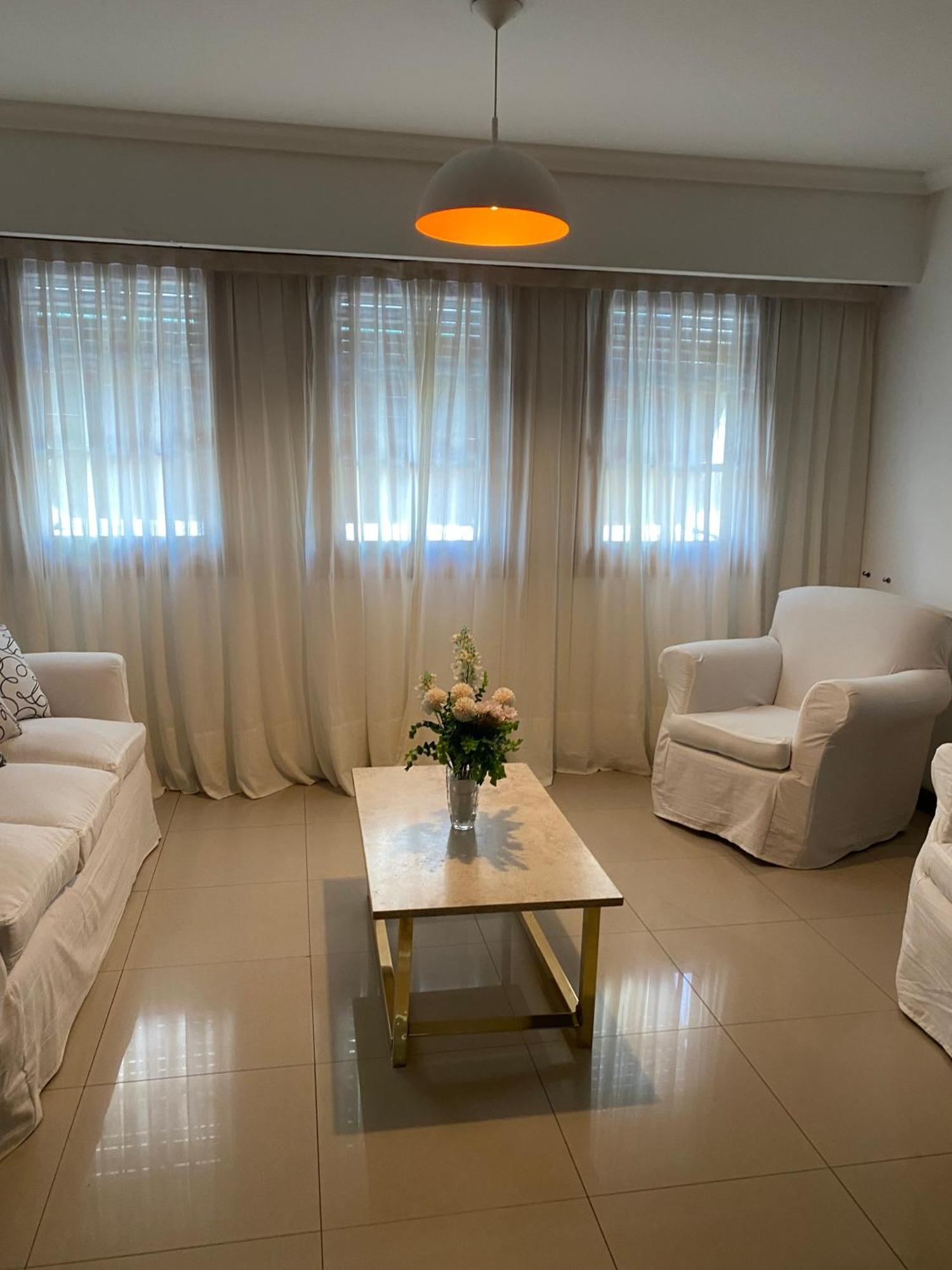Hotel Castelar 2*